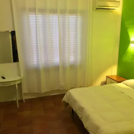 La Mimosa 4*