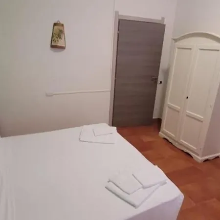 La Mimosa Bed & Breakfast Pula