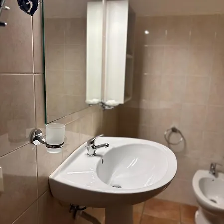 Couette-café La Mimosa Pula